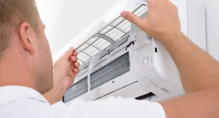 Benefits Of Hiring Professional AC Repairing Services