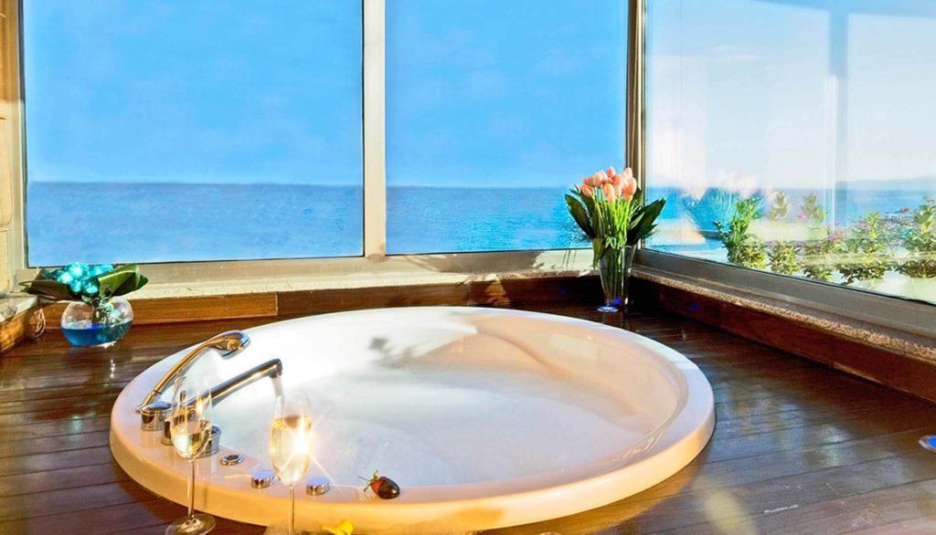 10 Tips On Jacuzzi Manners And Good Sense FrpManufacturer