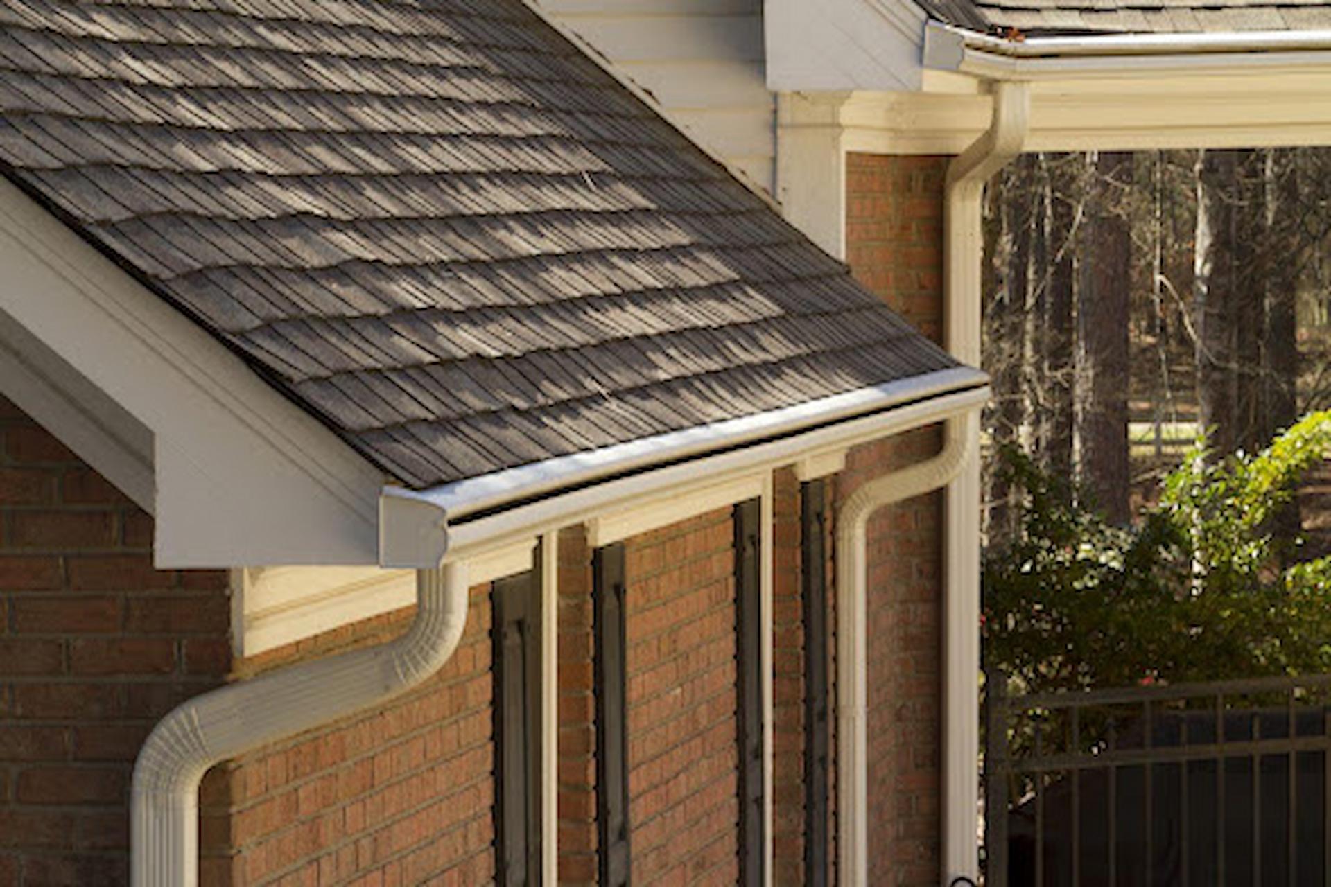 Want To Use The Customized Rain Gutter Installation Services As Per Requirements