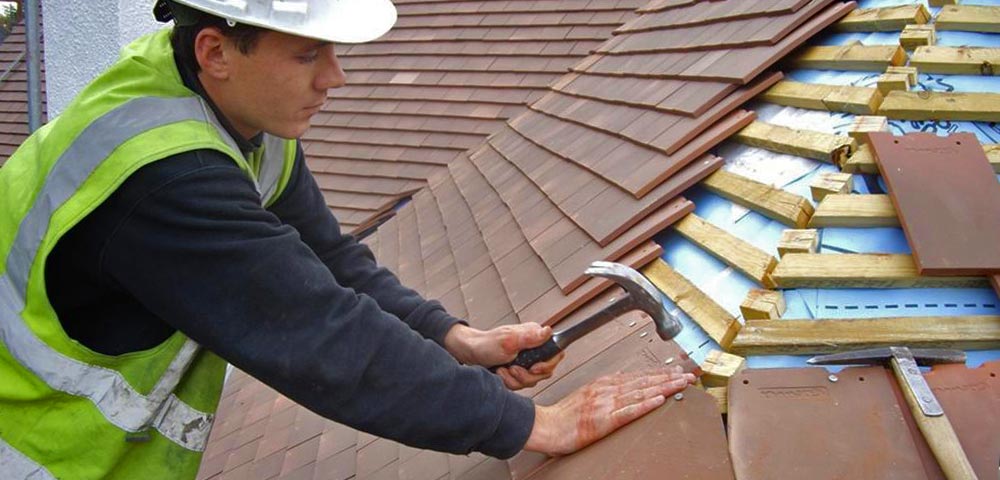 What Type Of Repair Work Do Roofing Contractors Do?