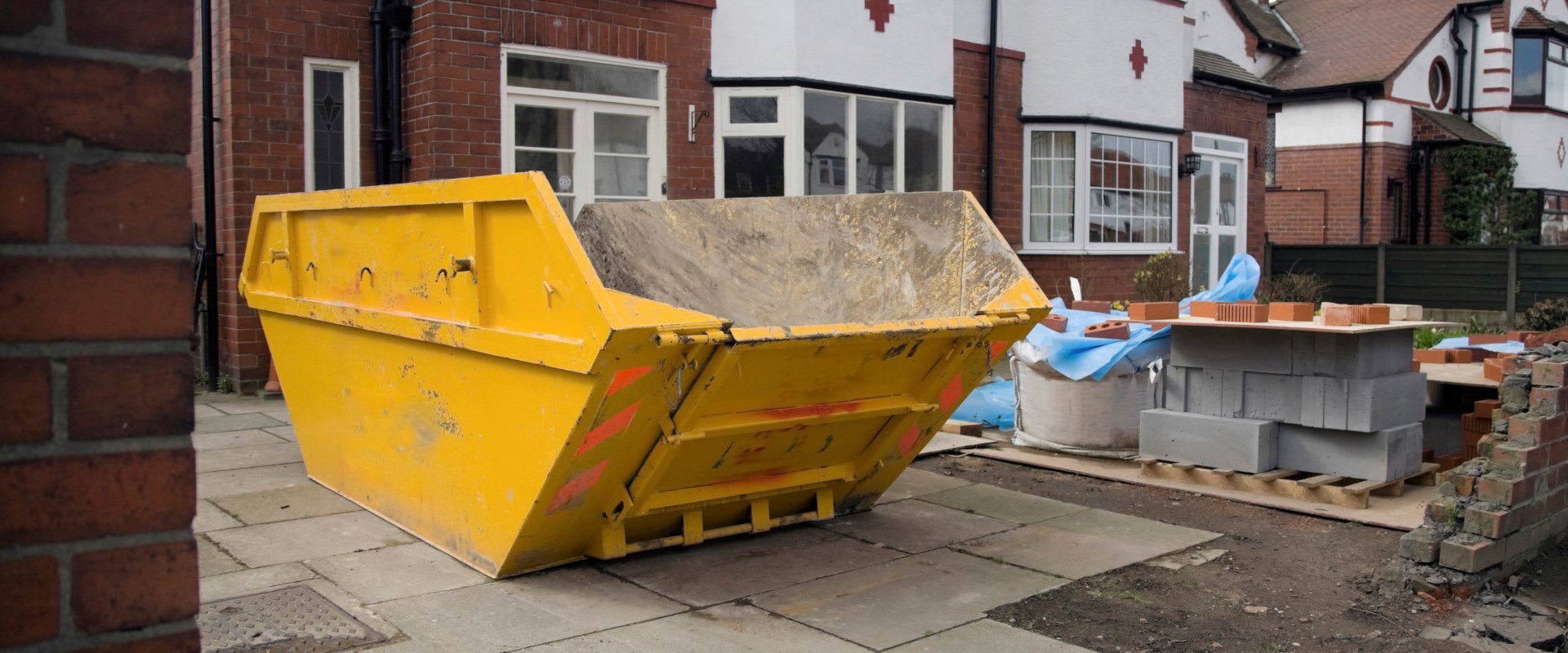 4 Ways Hiring A Skip Could Benefit You
