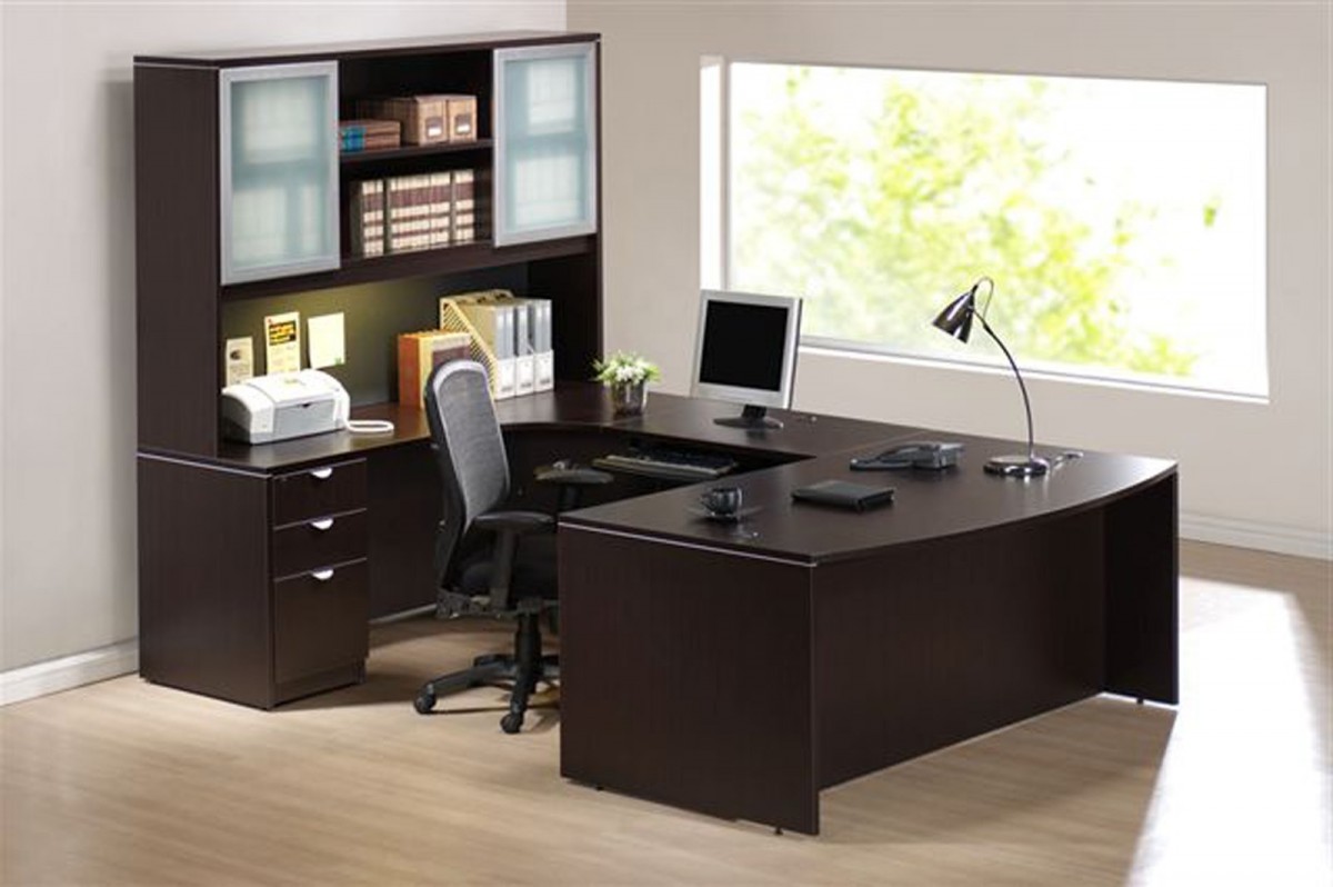 Why Choose to Rent Furniture for Your Office?