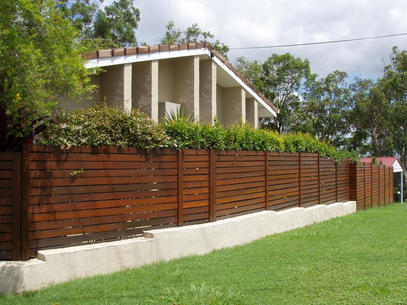 Timber Fence Posts, Their Sizes And How To Buy The Same