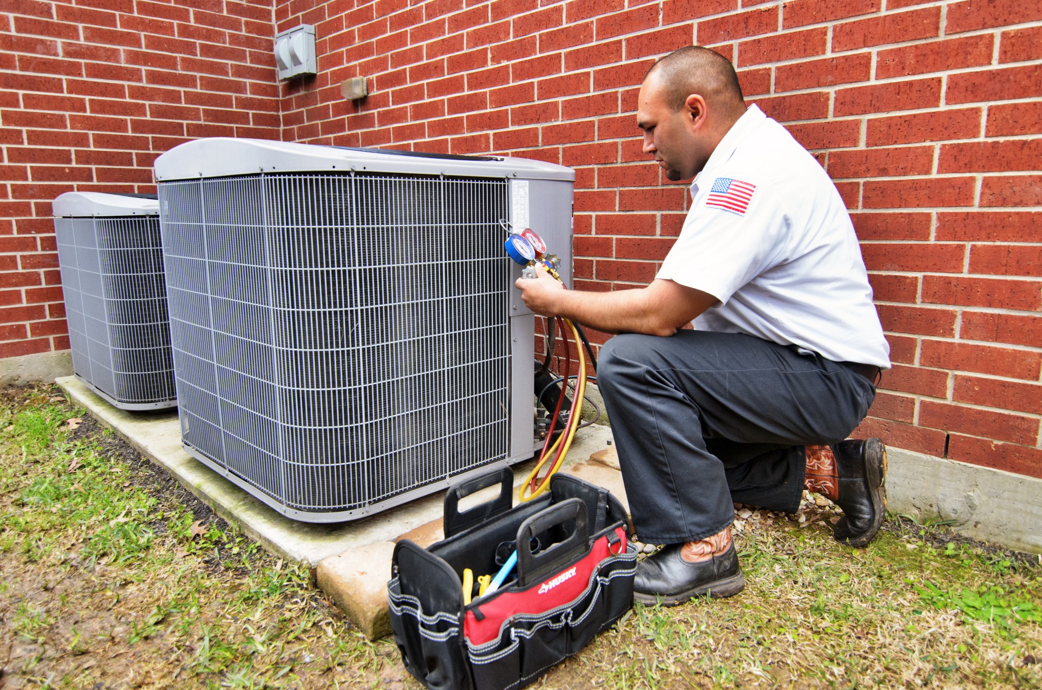 Experts Tips To Hire The Best Air Conditioning Repair Technicians