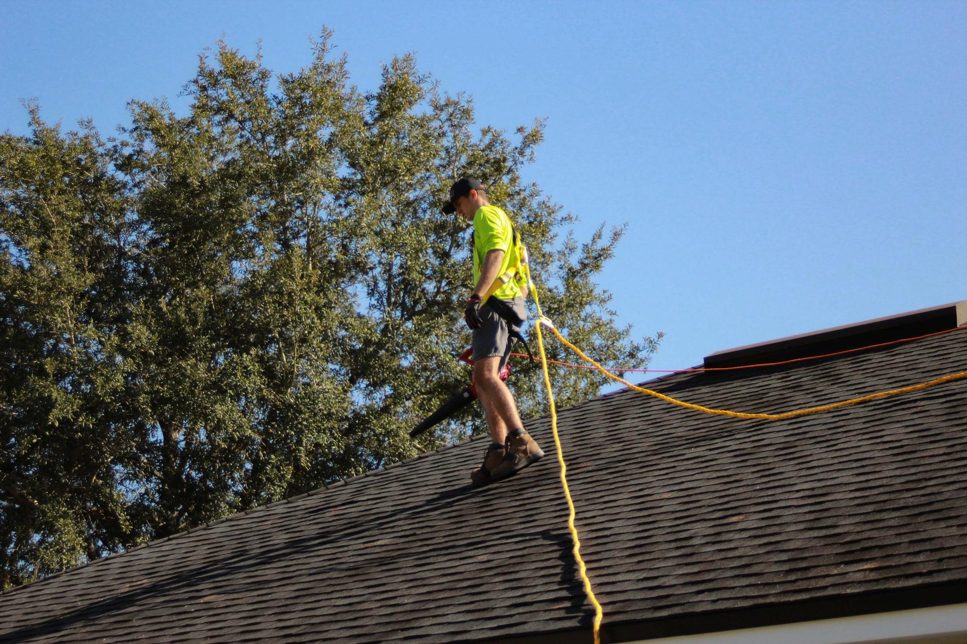 What Are The Advantages Of Hiring Professional Roofing Services?